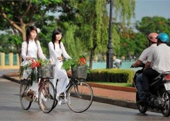 5 Beautiful Cities for Bikers in Vietnam - Hue