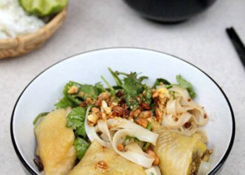 Mixed_Chicken_Pho_Salad