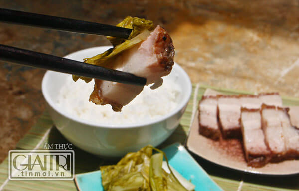 Roasted Crispy Pork Belly Recipe (Heo Quay)
