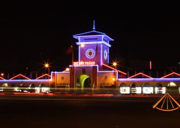 ezvietnamesecuisine.com/ben-thanh-market