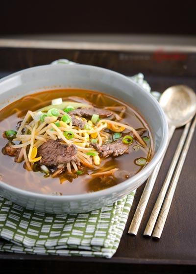 Bean Sprout Soup with Beef Recipe (Canh Giá Thịt Bò)