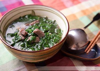 Benefits and amazing drug prescriptions from Star Gooseberry leaves