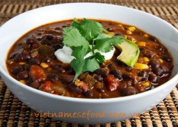 black-bean-soup-sup-dau-den