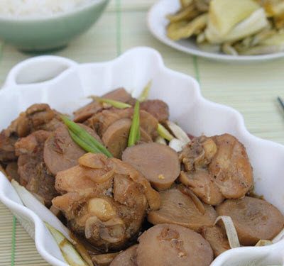braised-chicken-meat-with-mushroom-recipe-thit-ga-kho-nam