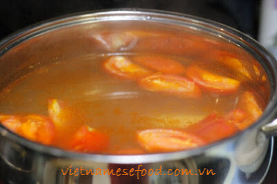 Vegetarian Crab Noodles Recipe (Bún Riêu Chay)