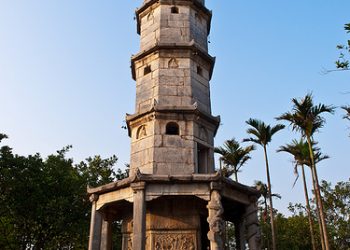 but-thap-pagoda-chua-but-thap