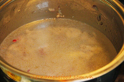 Minced Pork with Asia Spinach Soup (Canh Thịt Nạc Xay Rau Mồng Tơi)