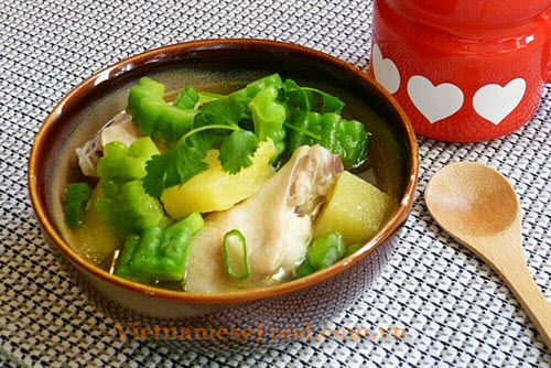 chicken-soup-with-pineapple-and-bitter-melon-recipe