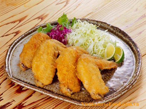 crispy-chicken-wings-recipe-canh-ga-chien-gion