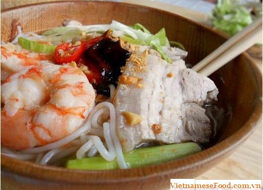 Da-salad-vermicelli-bun-goi-da