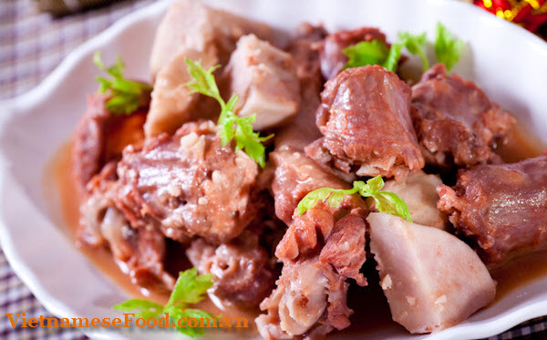 duck-meat-with-soybean-paste-recipe-vit-nau-chao