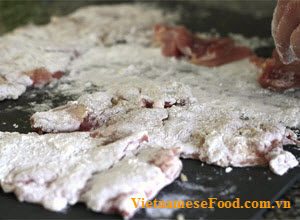 fried-chicken-with-garlic-and-soy-sauce-recipe-thit-ga-chien-toi-xi-dau