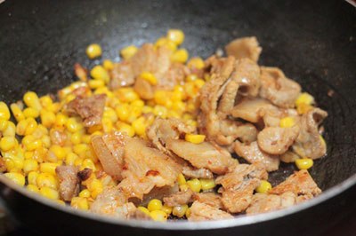 Fried Pork Belly with Sweet Corn Recipe (Thịt Ba Chỉ Xào Bắp)