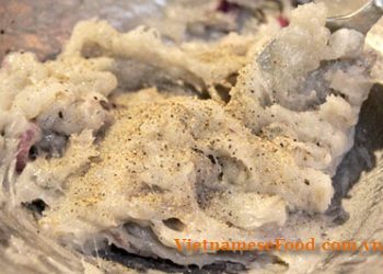 fried-shrimps-rolls-with-seaweed-recipe-cha-tom-cuon-rong-bien