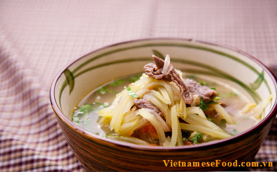 green-mango-with-beef-soup-recipe-canh-xoai-xanh-thit-bo