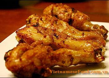 grilled-chicken-thigh-with-chili-and-lemongrass-recipe-dui-ga-nuong-xa-ot