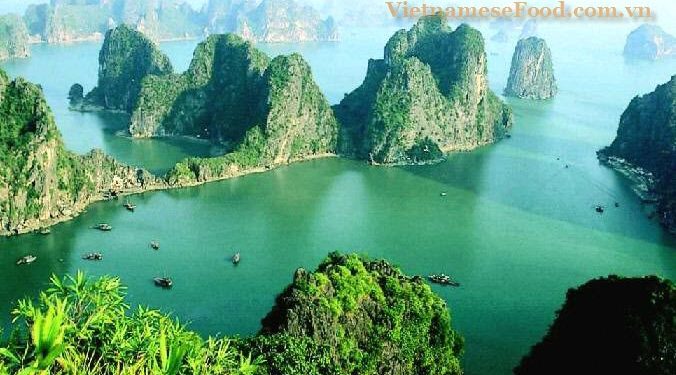 ezvietnamesecuisine.com/ha-long-bay-vietnam