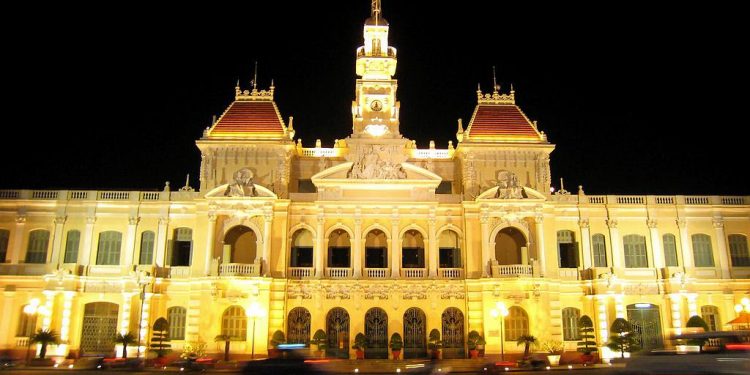 HCMC-people-committee-building-city-hall-uy-ban-nhan-dan-thanh-pho-hcm