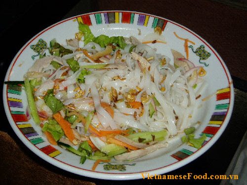 vietnamese-sour-pho-noodle-pho-chua