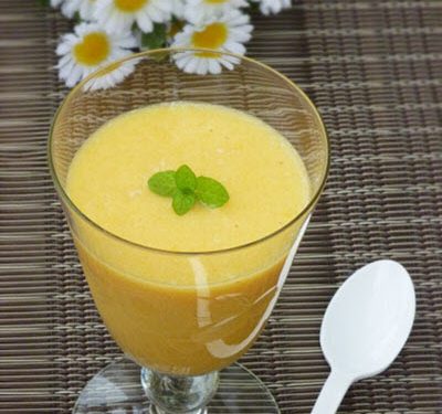 ezvietnamesecuisine.com/11-vietnamese-fresh-fruit-smoothie-desserts