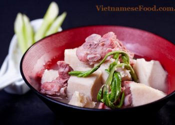 taro-soup-with0baby-pork-back-rib-canh-khoai-so-suon-non