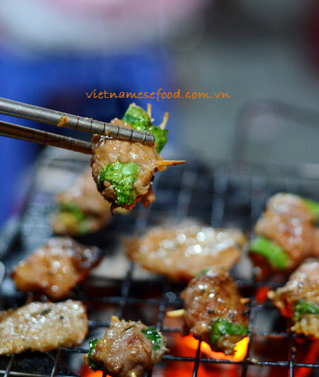 Street Food in Lò Đúc, Hà Nội City