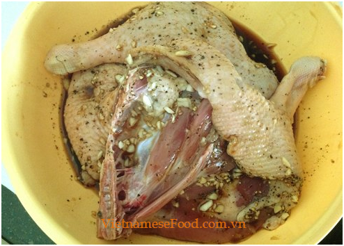 Roasted Duck with Egg Noodle Soup Recipe (Mì Vịt Tiềm).