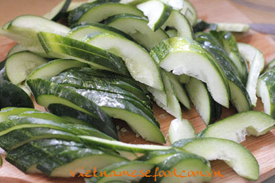 Salty Cucumber Recipe (Dưa Leo Muối)