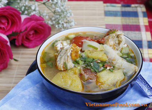 sour-bamboo-shoot-with-crab-meat-recipe-canh-ghe-nau-mang-chua