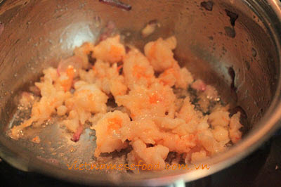 Sweet Potato Leaves Soup Recipe (Canh Rau Khoai Lang)