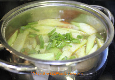 Vegetarian Sour Soup Recipe (Canh Chua Chay)