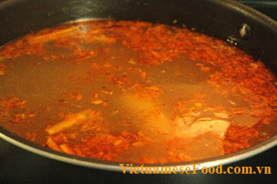 vermicelli-with=beef-balls-and-tendon-recipe-bun-bo-vien-voi-gan-bo