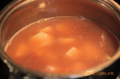 Vietnamese Taro Soup with Peanut and Tofu (Canh Khoai Sọ Nấu Lạc và Đậu Phụ)